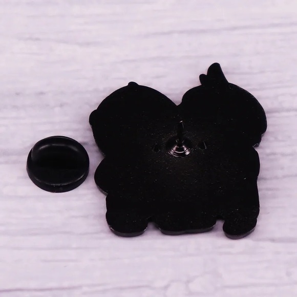 Set of 2 Disney Holidays Pins Halloween Nightmare Before Christmas Skeleton Pair - Picture 7 of 13